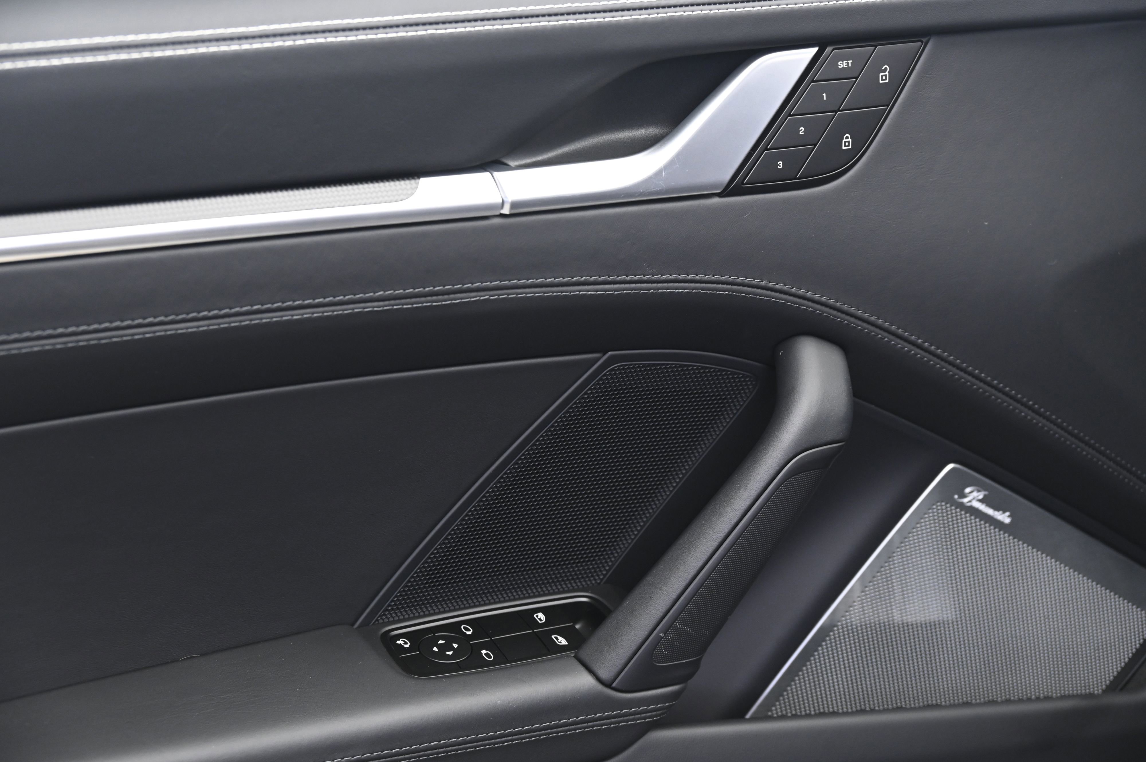 Certified 2025 Porsche 911 Turbo image 23