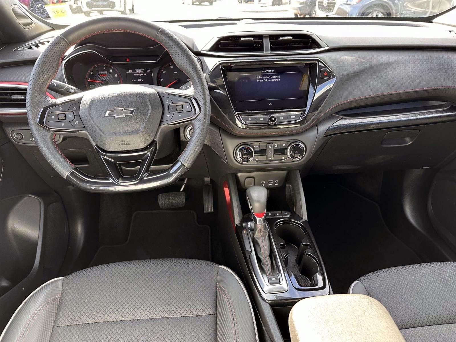 Used 2023 Chevrolet TrailBlazer RS w/ Convenience Package AWD/4WD image 15