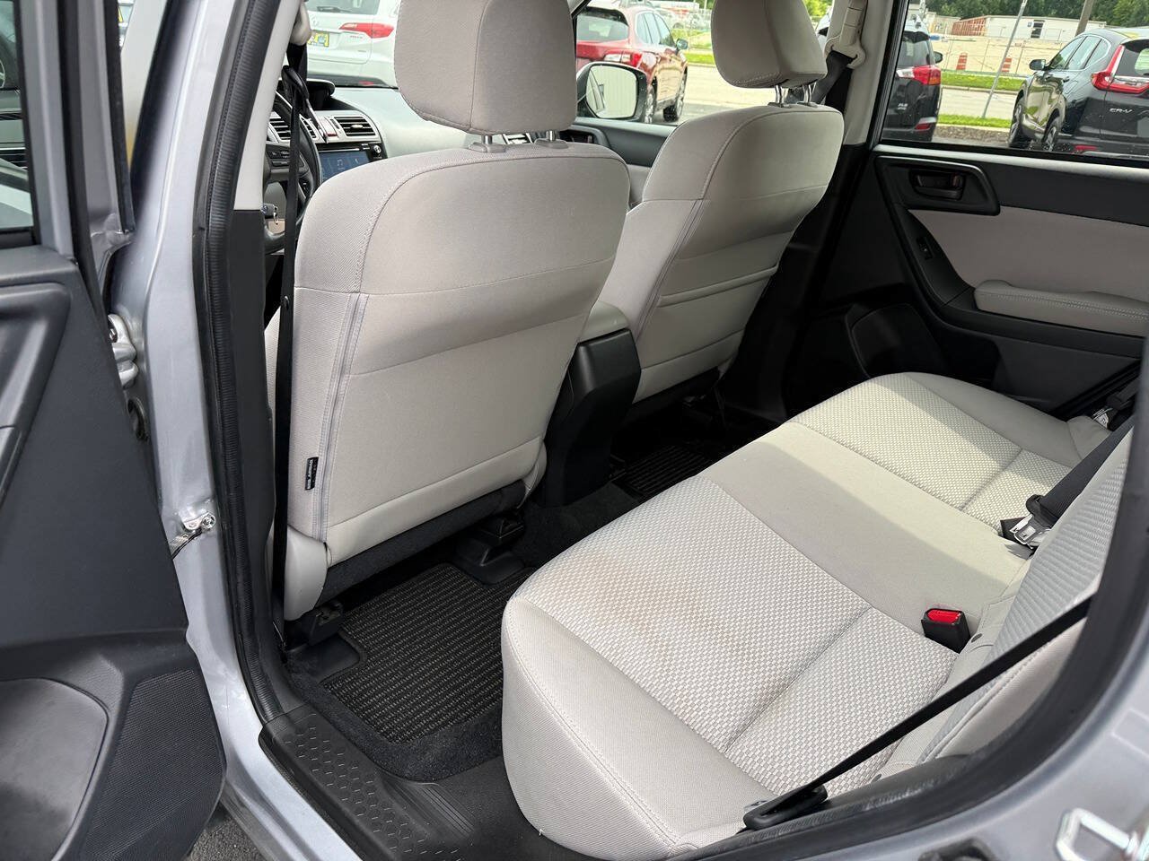 Used 2016 Subaru Forester 2.5i Premium w/ Protection Package #1 AWD/4WD image 26