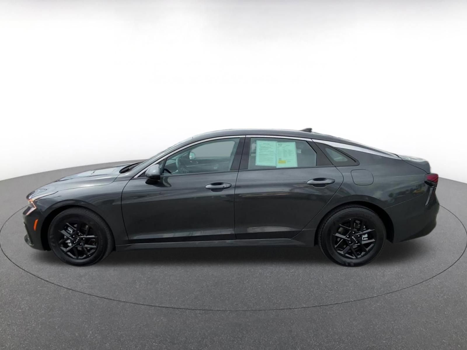 Used 2025 Kia K5 LXS image 9