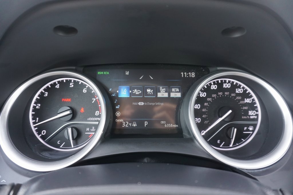 Certified 2023 Toyota Camry XLE w/ Navigation Package image 5