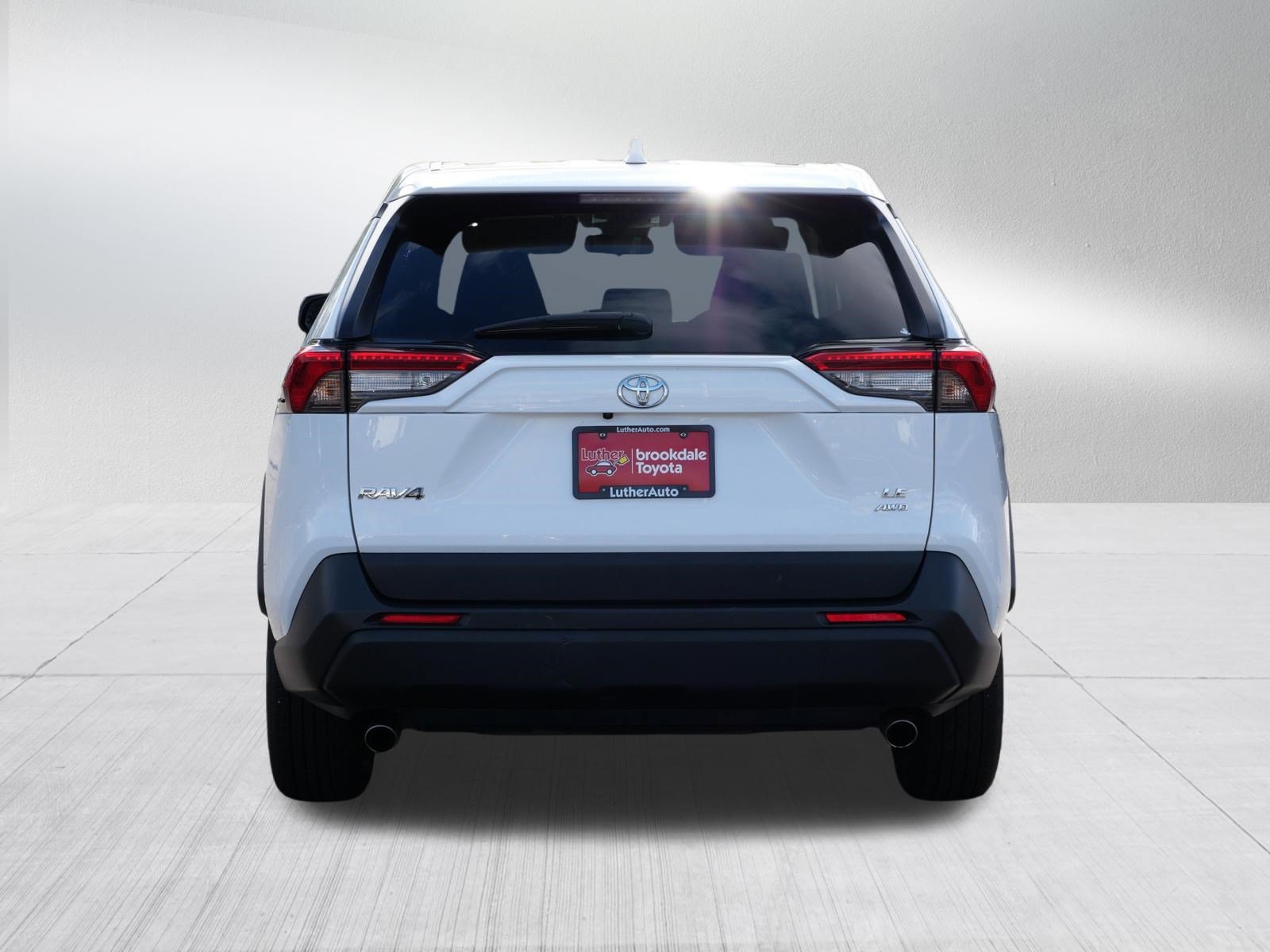 Certified 2025 Toyota RAV4 LE AWD/4WD image 6