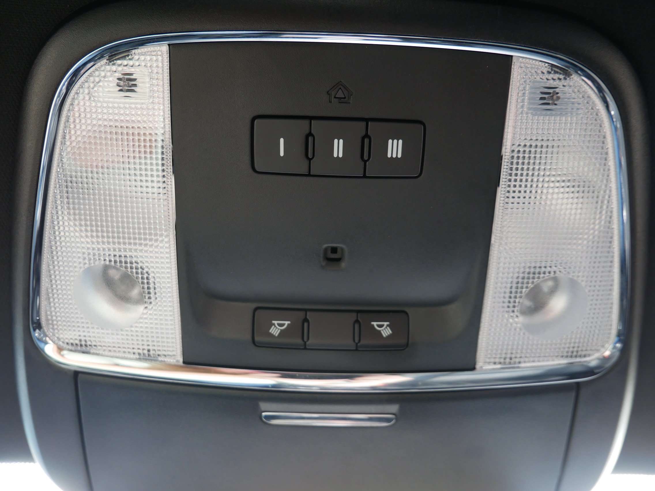 Used 2014 Chrysler 300 S AWD/4WD image 22