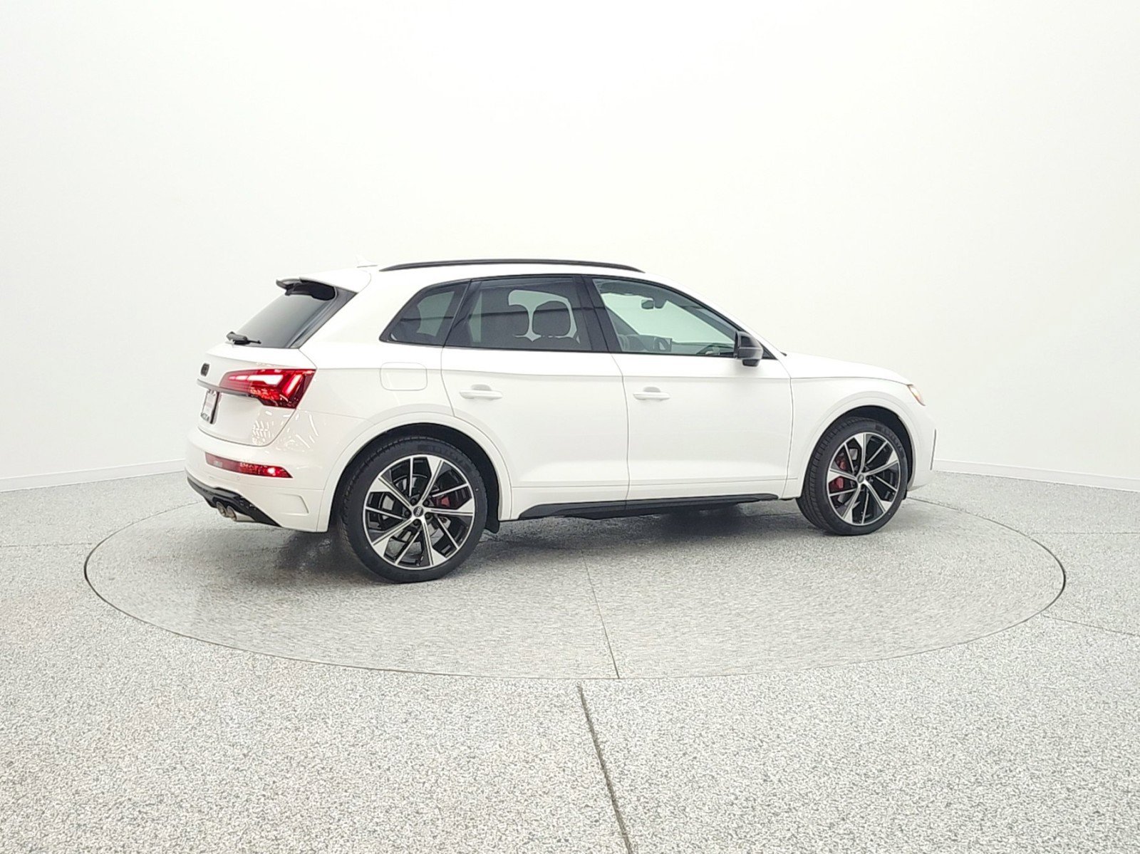 Used 2024 Audi SQ5 Premium Plus image 5