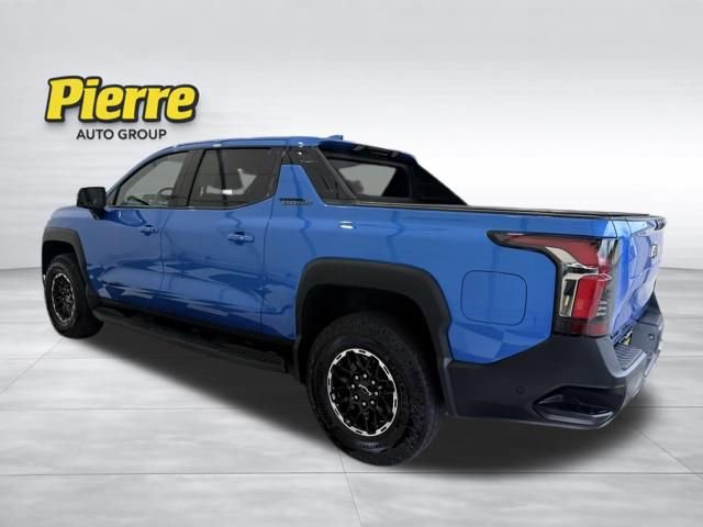 Used 2026 Chevrolet Silverado EV Trail Boss AWD/4WD image 2