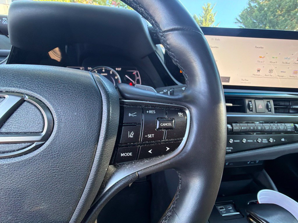 Certified 2023 Lexus ES 350 w/ Premium Package FWD image 27