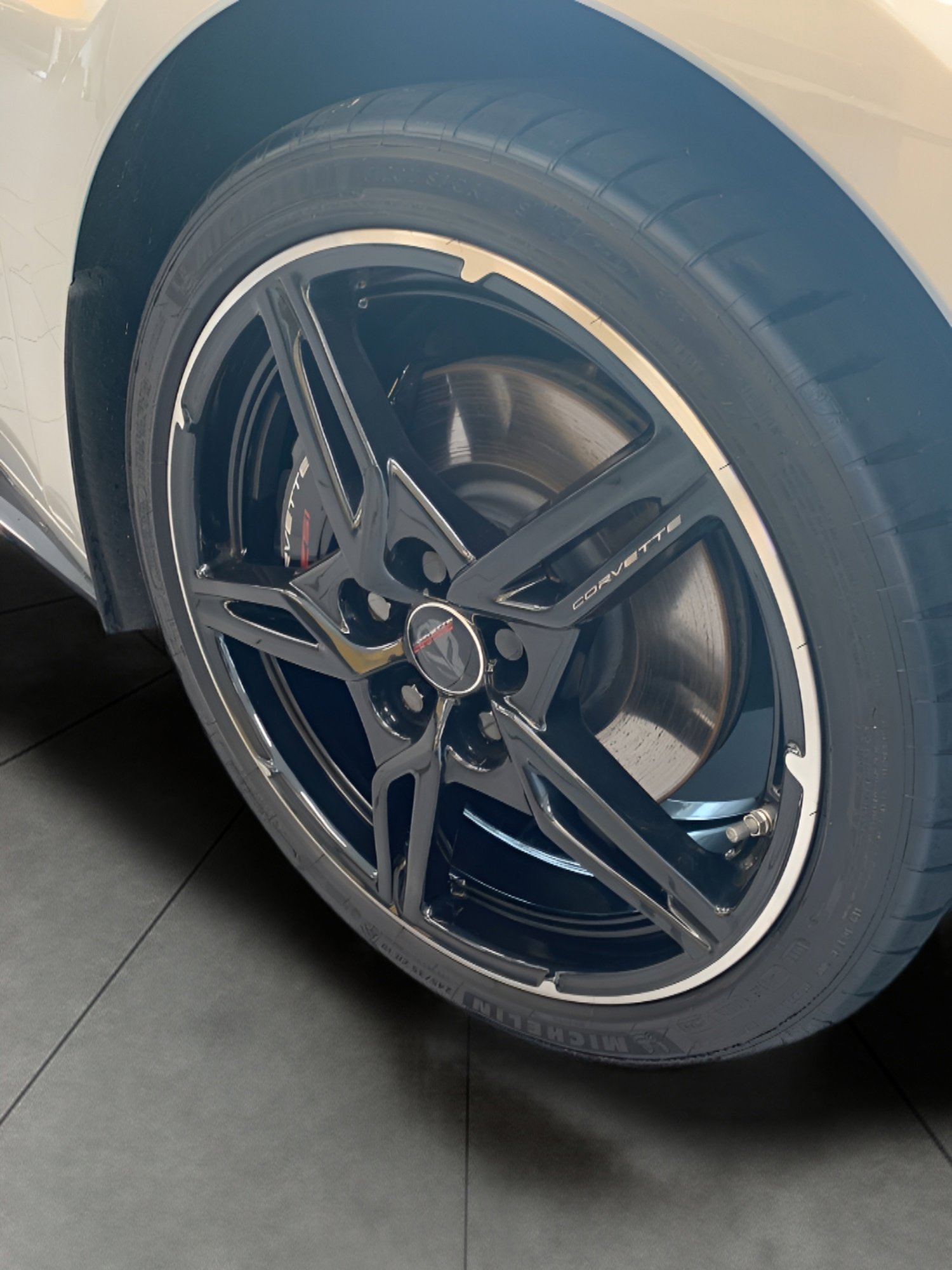 Used 2023 Chevrolet Corvette Stingray Preferred Cpe w/ Z51 Performance Package image 29