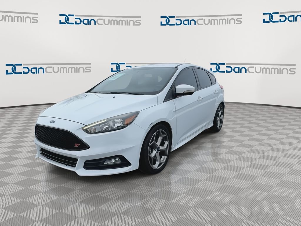 Used 2015 Ford Focus ST image 4