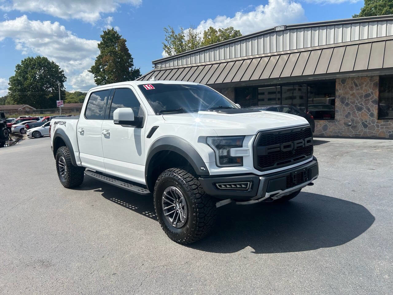 Used 2019 Ford F150 Raptor w/ Equipment Group 802A Luxury image 15