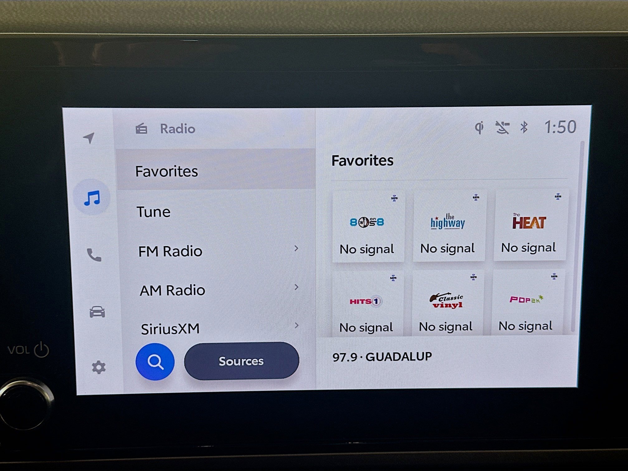Used 2025 Toyota Camry LE image 21