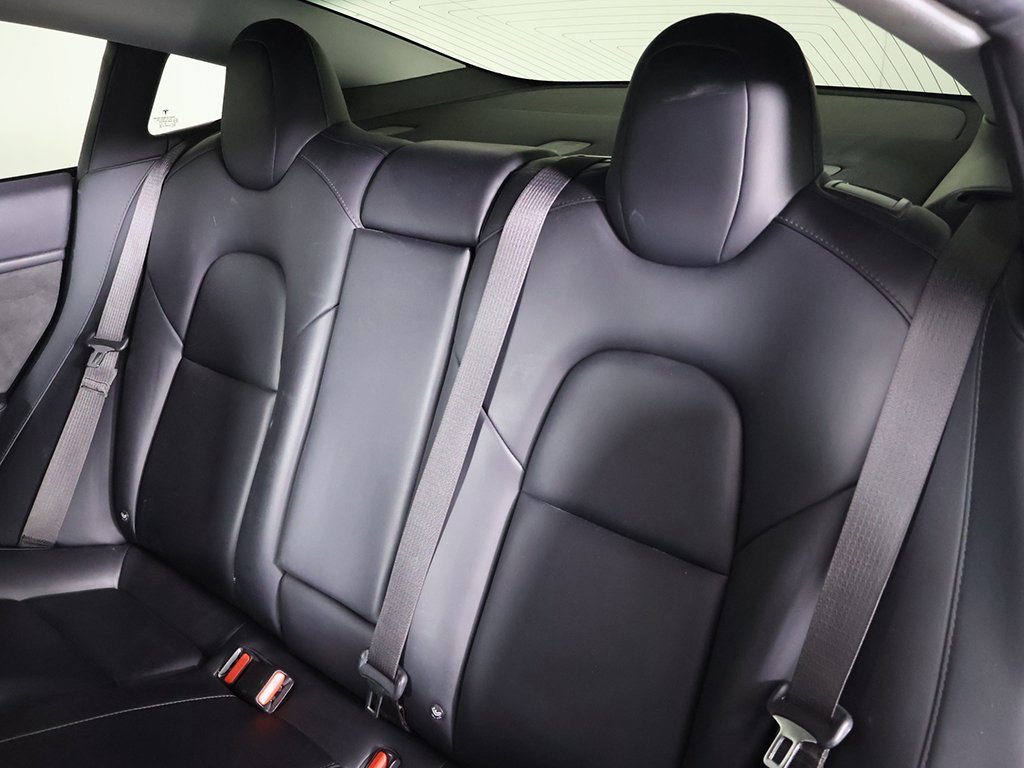 Used 2018 Tesla Model 3 Long Range image 33