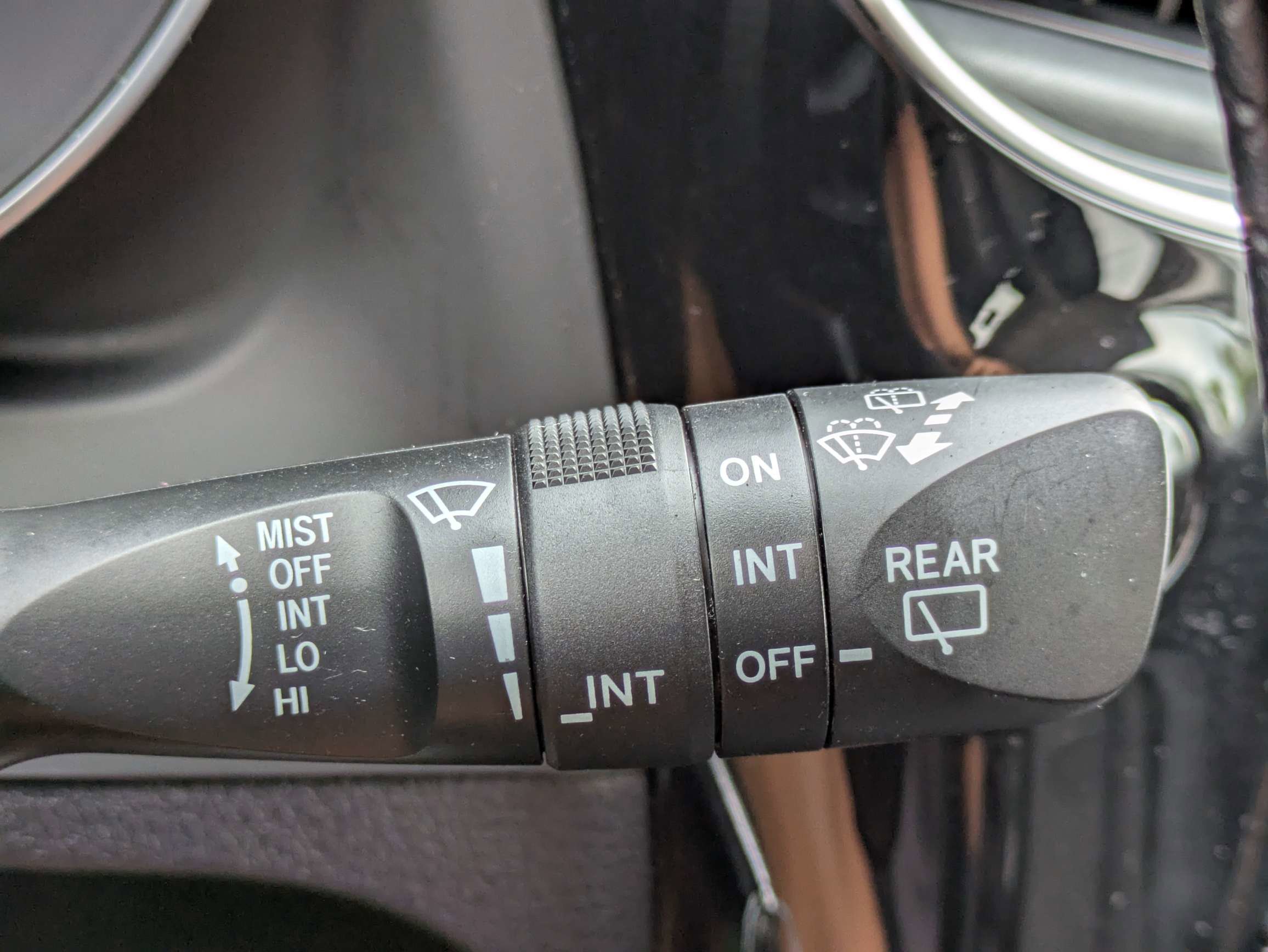 Used 2017 Toyota Corolla iM w/ All-Weather Mat Package FWD image 30