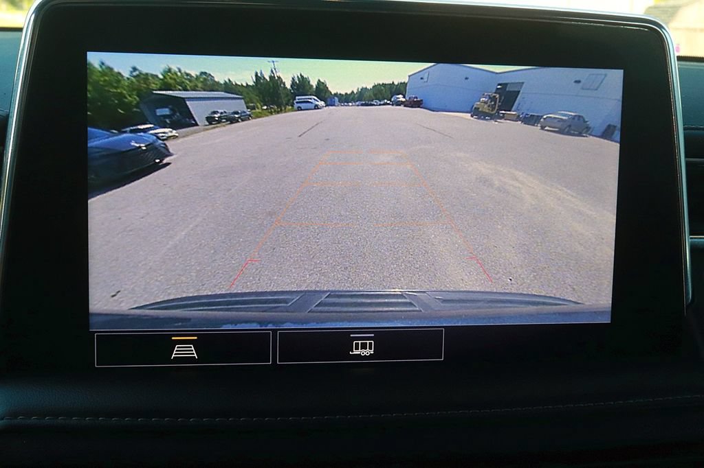 Used 2021 Chevrolet Tahoe LT AWD/4WD image 29