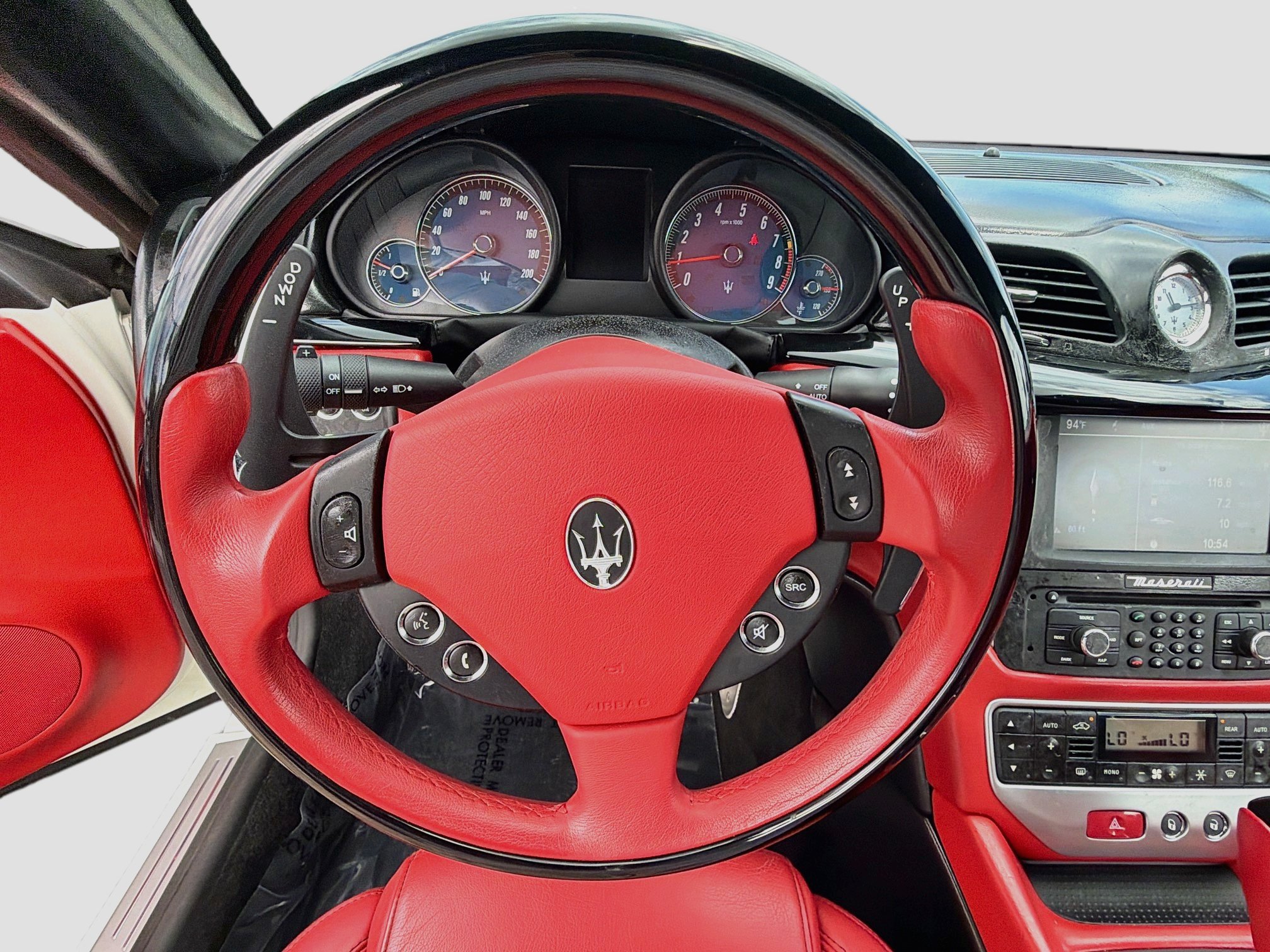 Used 2010 Maserati GranTurismo Convertible RWD image 35