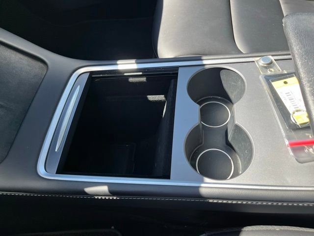 Used 2023 Tesla Model 3 Standard Range image 19