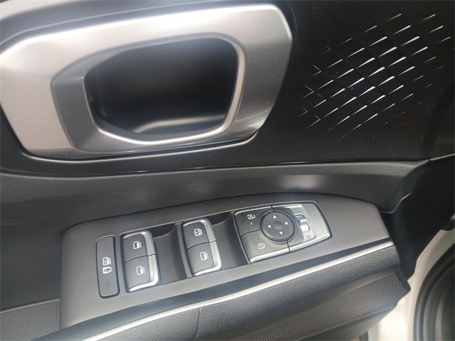 New 2026 Kia Sorento S image 13