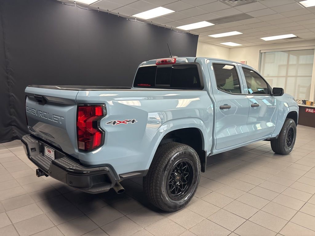 Used 2025 Chevrolet Colorado W/T w/ Advanced Trailering Package image 3