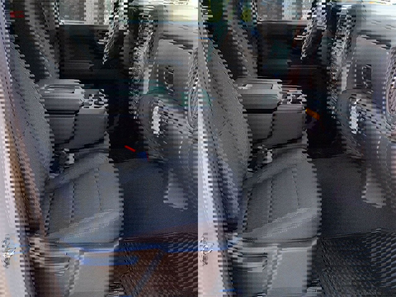 Used 2026 Chevrolet Silverado 1500 Custom w/ Turbomax Blackout Package image 24