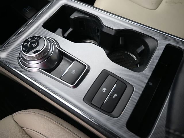 Used 2021 Ford Edge Titanium image 35