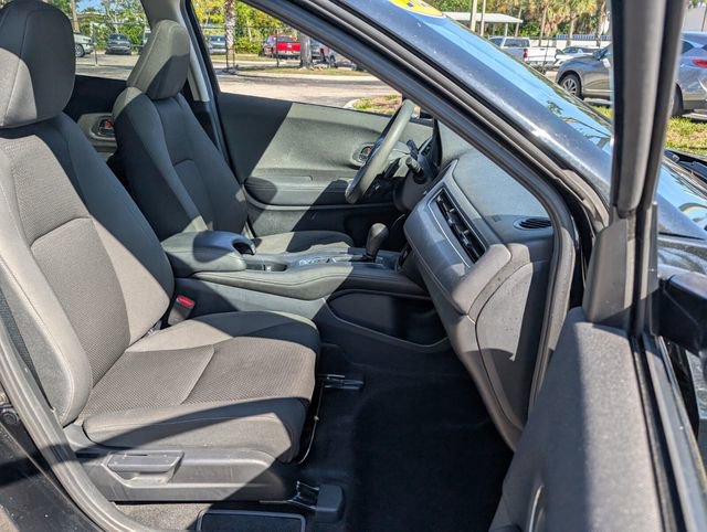 Used 2022 Honda HR-V EX image 17