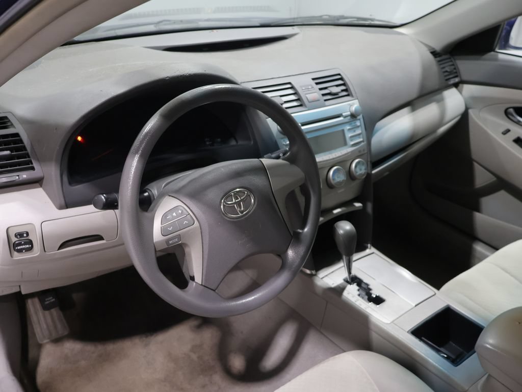 Used 2009 Toyota Camry FWD image 12