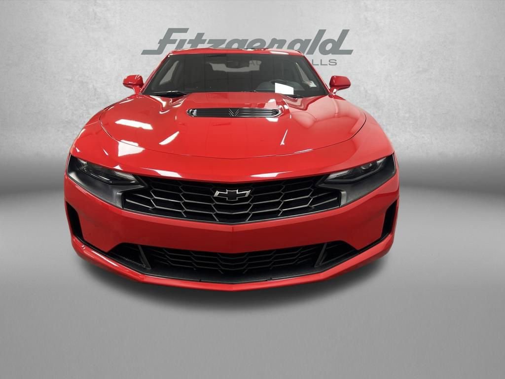 Used 2022 Chevrolet Camaro LT w/ Technology Package image 11
