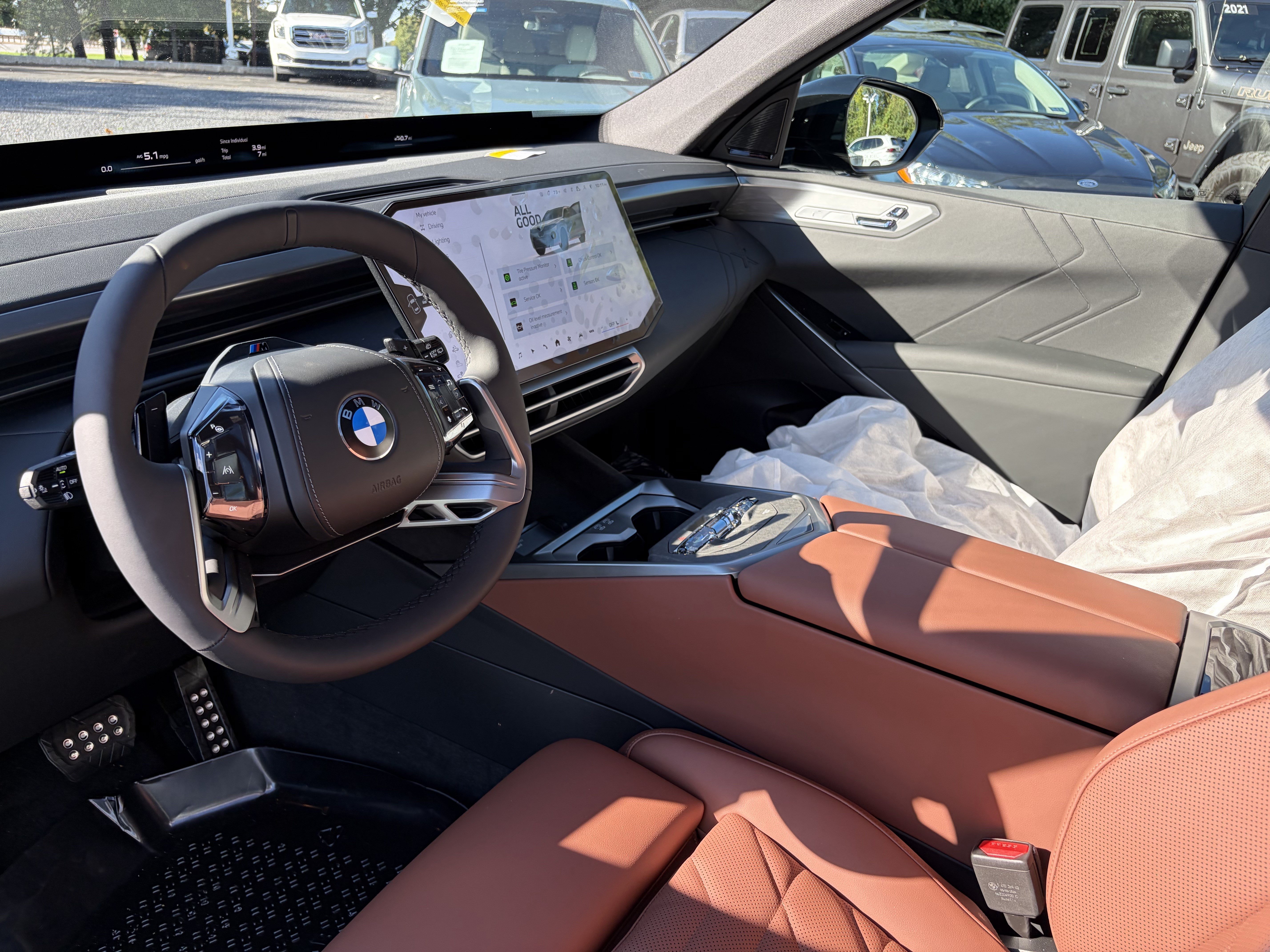 New 2027 BMW X5 xDrive40i w/ M Sport Professional Package AWD/4WD image 9