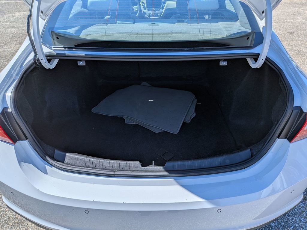 Used 2024 Chevrolet Malibu LS w/ Driver Confidence Package image 24