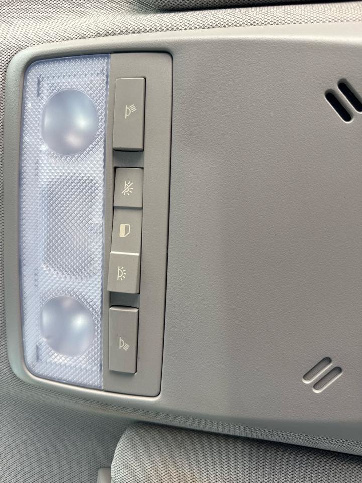 Used 2016 Buick Encore FWD image 49