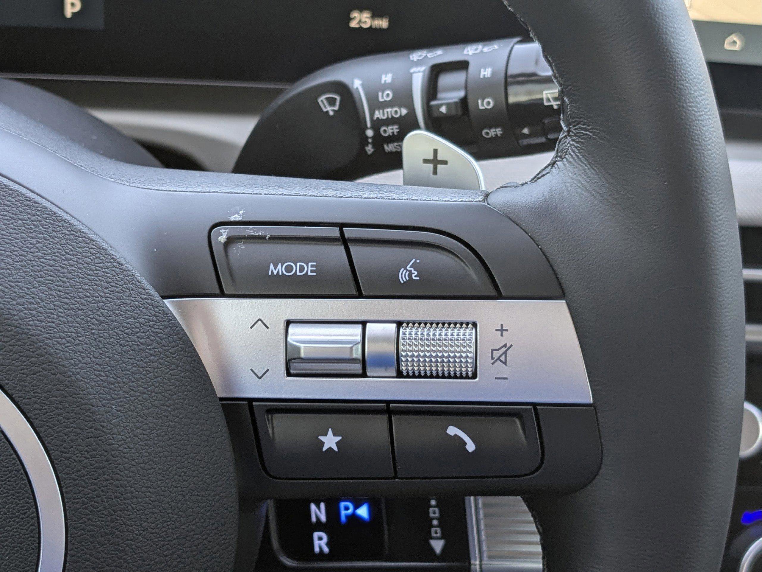 New 2026 Hyundai Tucson Limited image 33