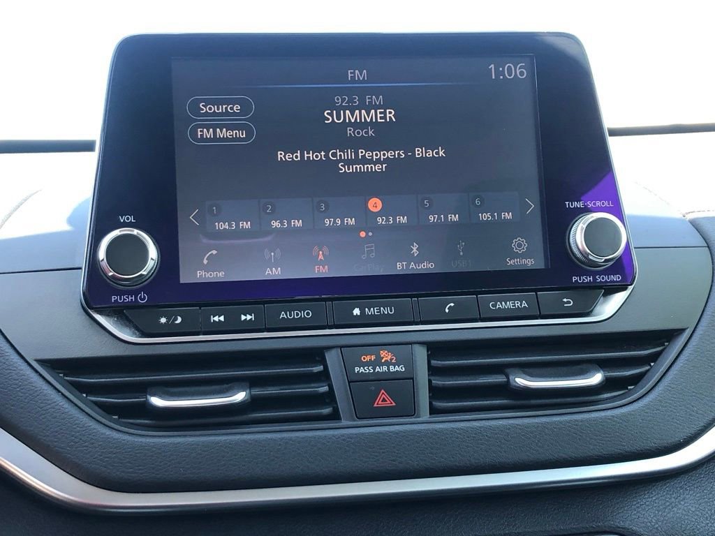 Used 2019 Nissan Altima 2.5 SV image 16