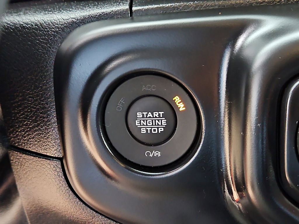 Used 2023 Jeep Wrangler Unlimited Sport AWD/4WD image 27
