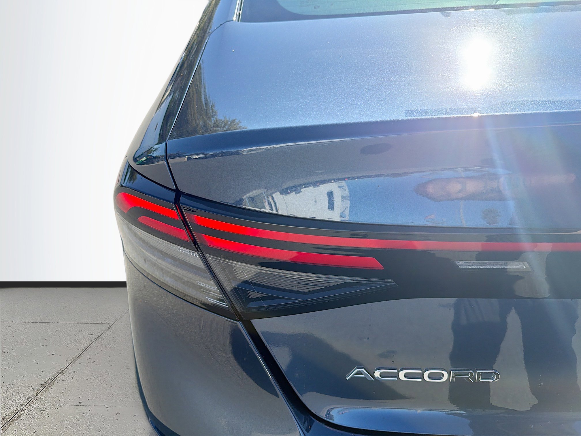 Used 2023 Honda Accord EX-L image 11