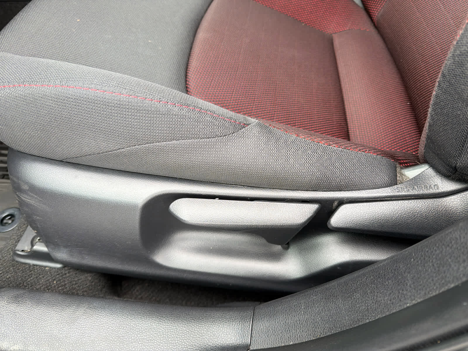 Used 2024 Toyota Corolla SE image 18