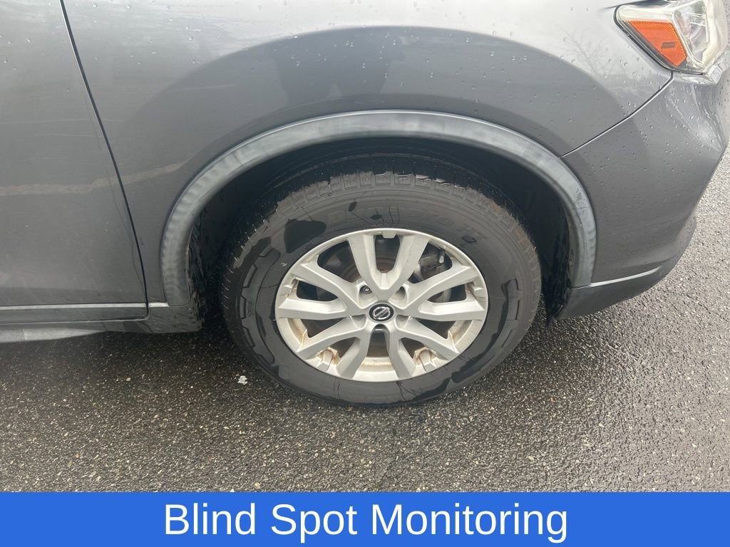 Used 2020 Nissan Rogue S w/ Special Edition Package image 5