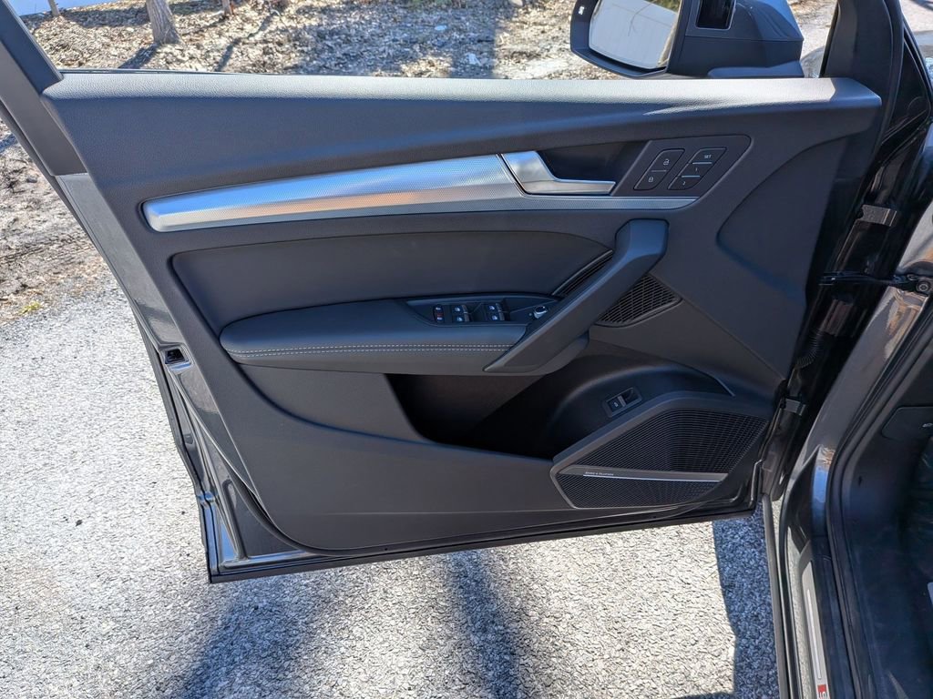 Certified 2024 Audi Q5 2.0T Premium Plus image 7