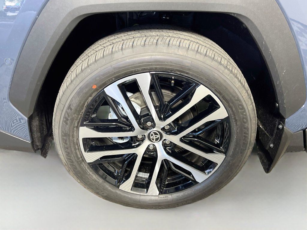 New 2026 Toyota RAV4 Limited AWD/4WD image 11