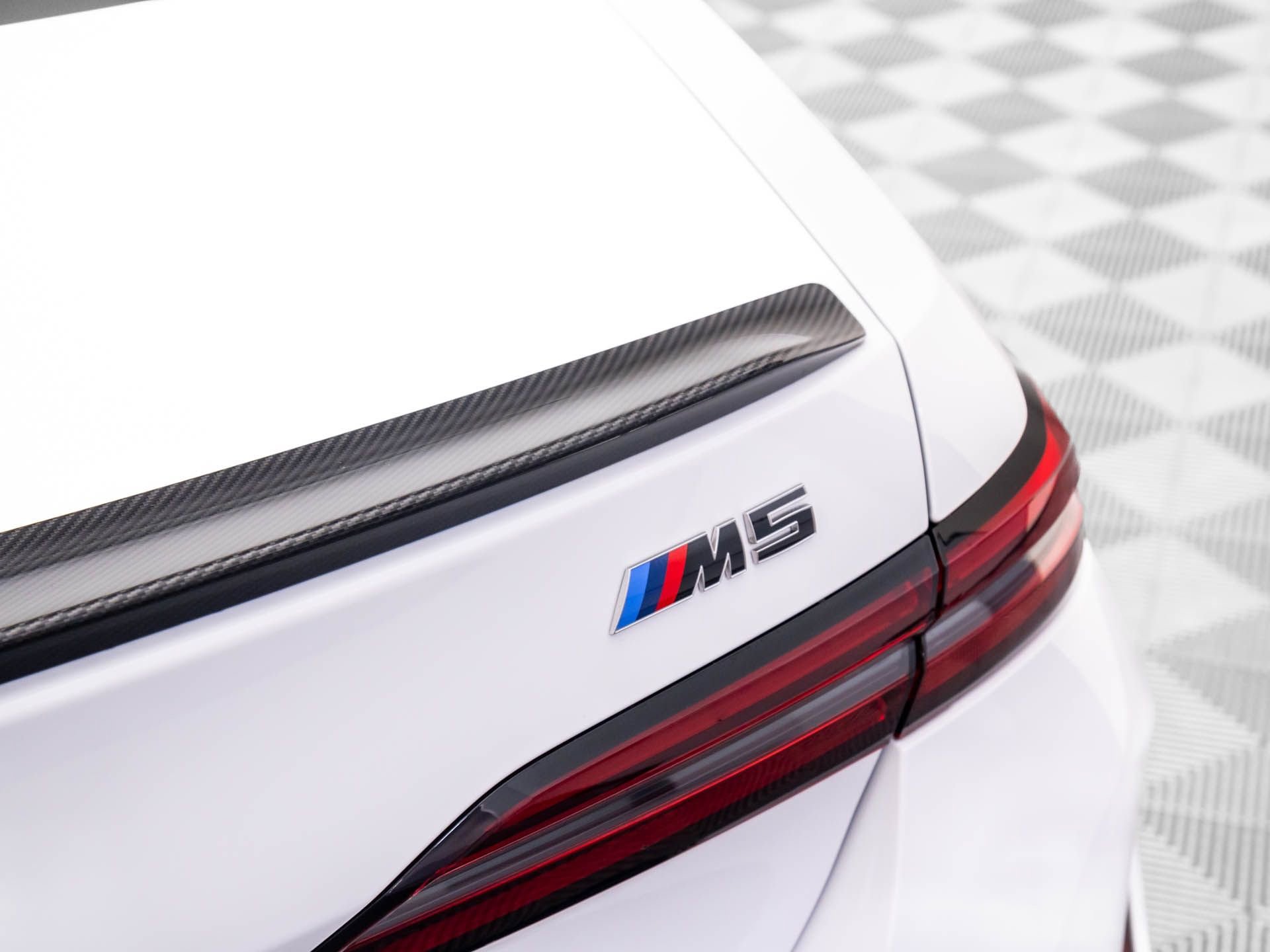 Used 2026 BMW M5 w/ Carbon Package image 45