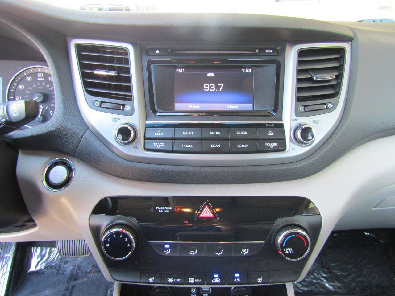 Used 2017 Hyundai Tucson Sport AWD/4WD image 16