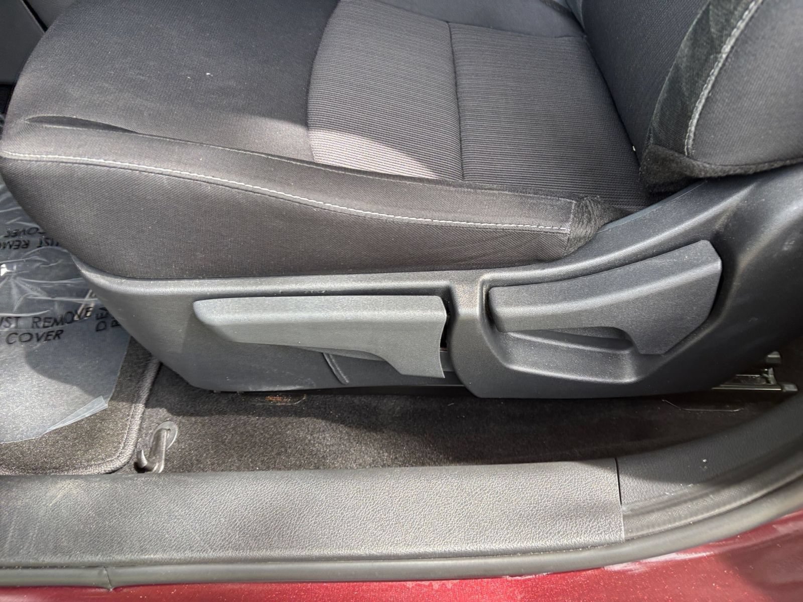 Used 2025 Nissan Sentra SV FWD image 21