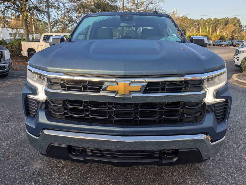 Used 2024 Chevrolet Silverado 1500 LT AWD/4WD image 9