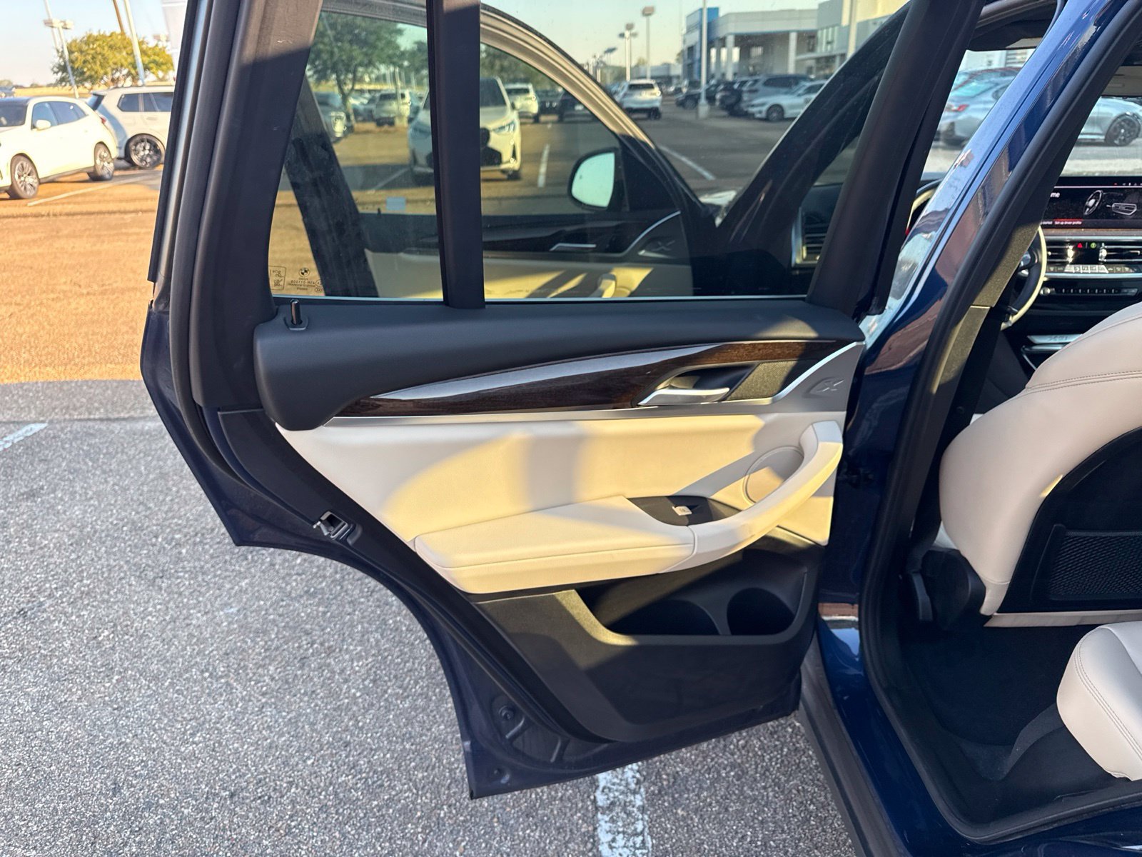 Certified 2023 BMW X3 sDrive30i w/ Premium Package RWD image 10