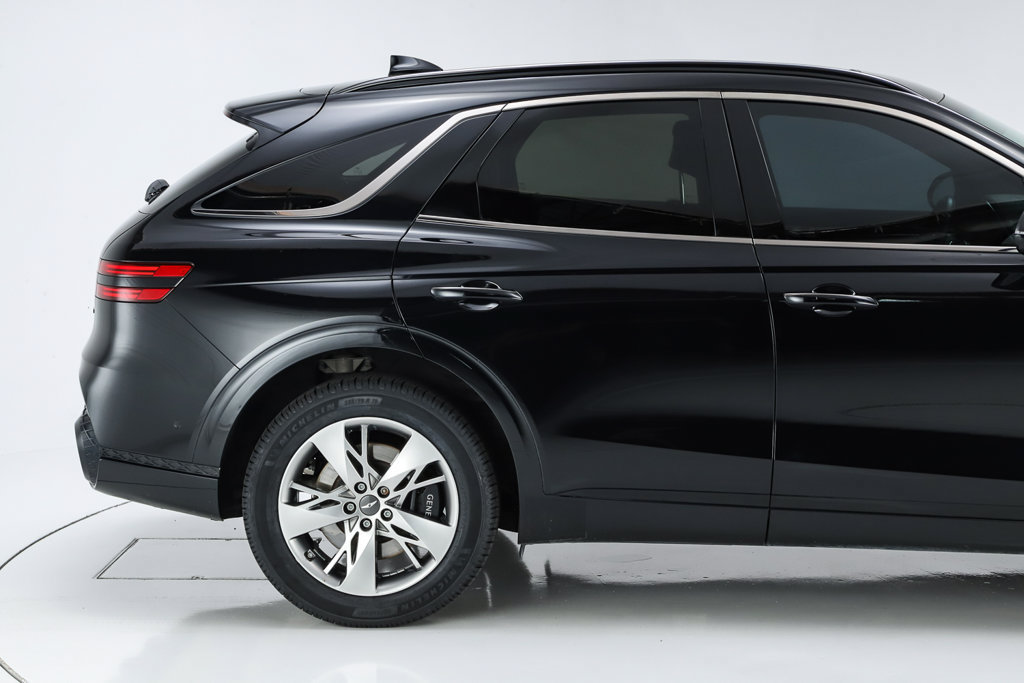 Used 2023 Genesis GV70 3.5T Sport w/ Sport Advanced Package AWD/4WD image 58
