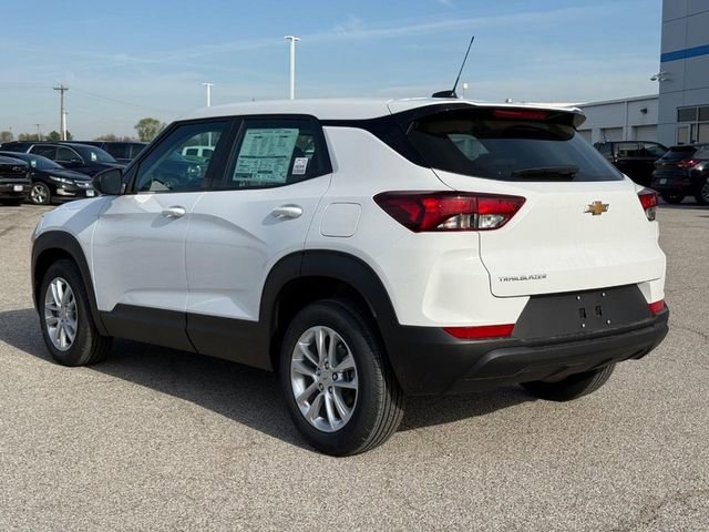 New 2026 Chevrolet TrailBlazer LS FWD image 3