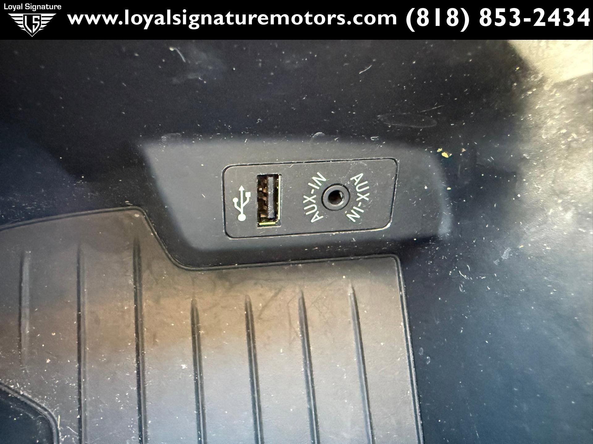 Used 2017 BMW X3 xDrive28i image 32