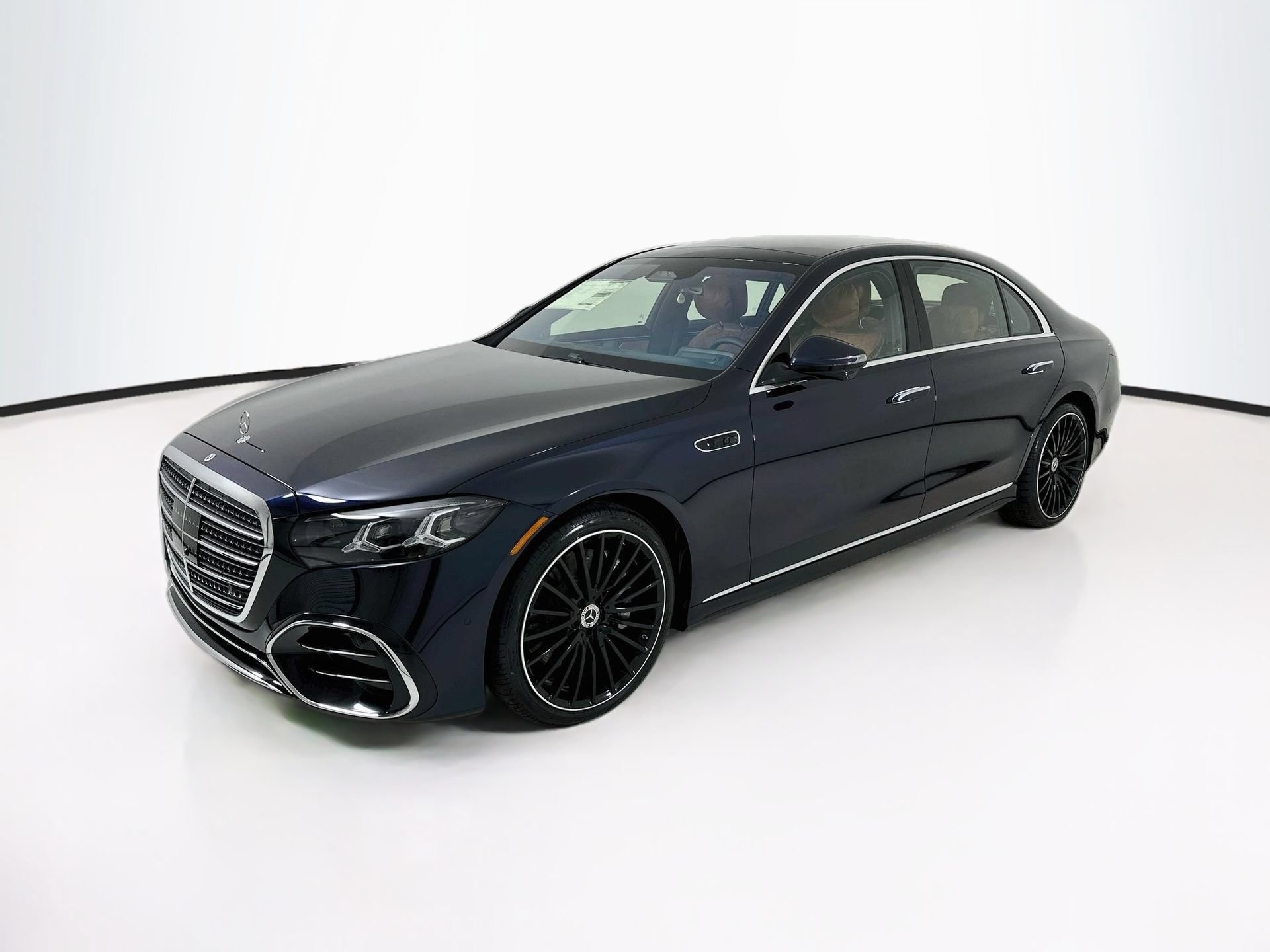 New 2027 Mercedes-Benz S 580 4MATIC Sedan image 3