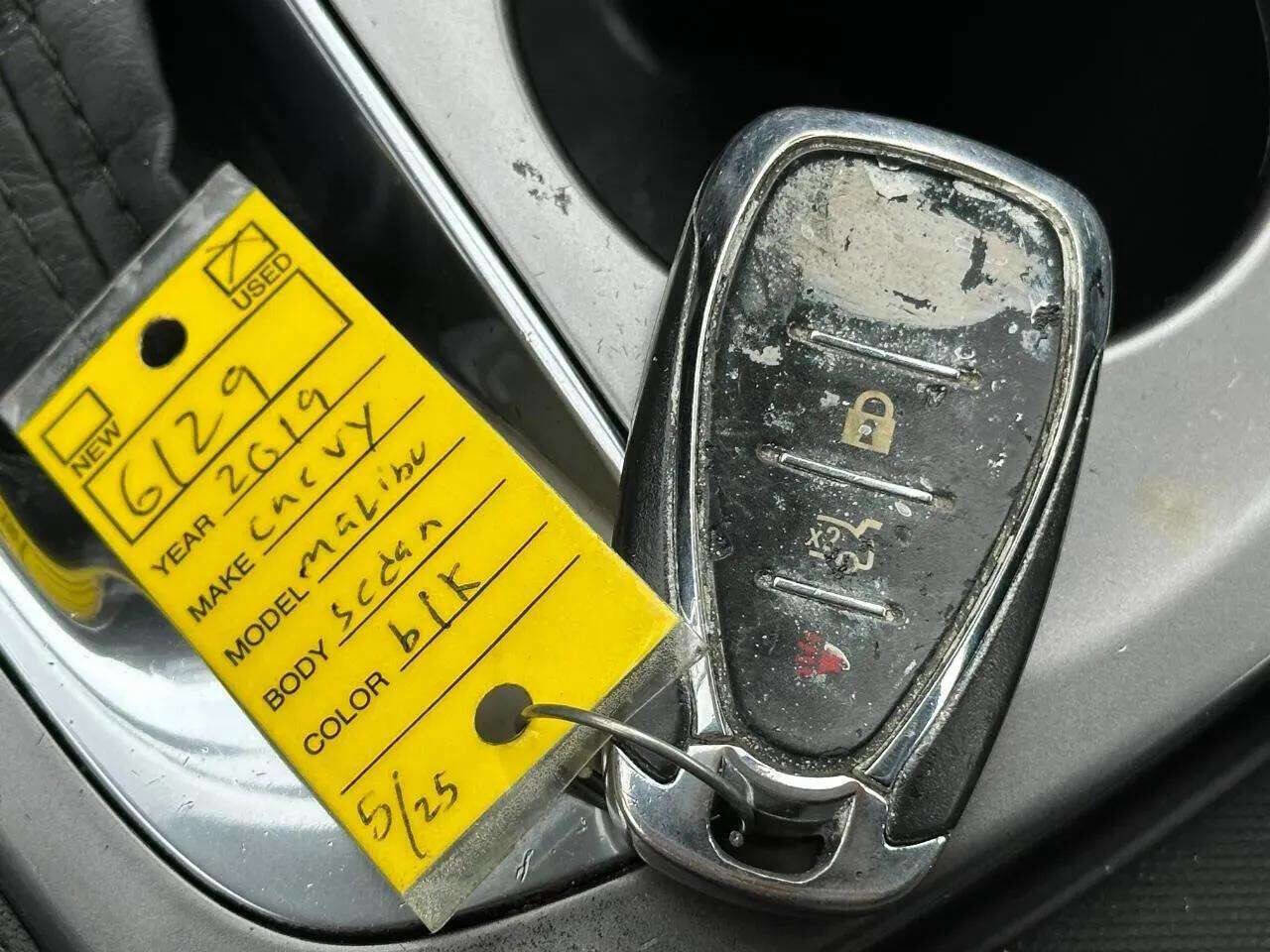 Used 2019 Chevrolet Malibu RS image 16