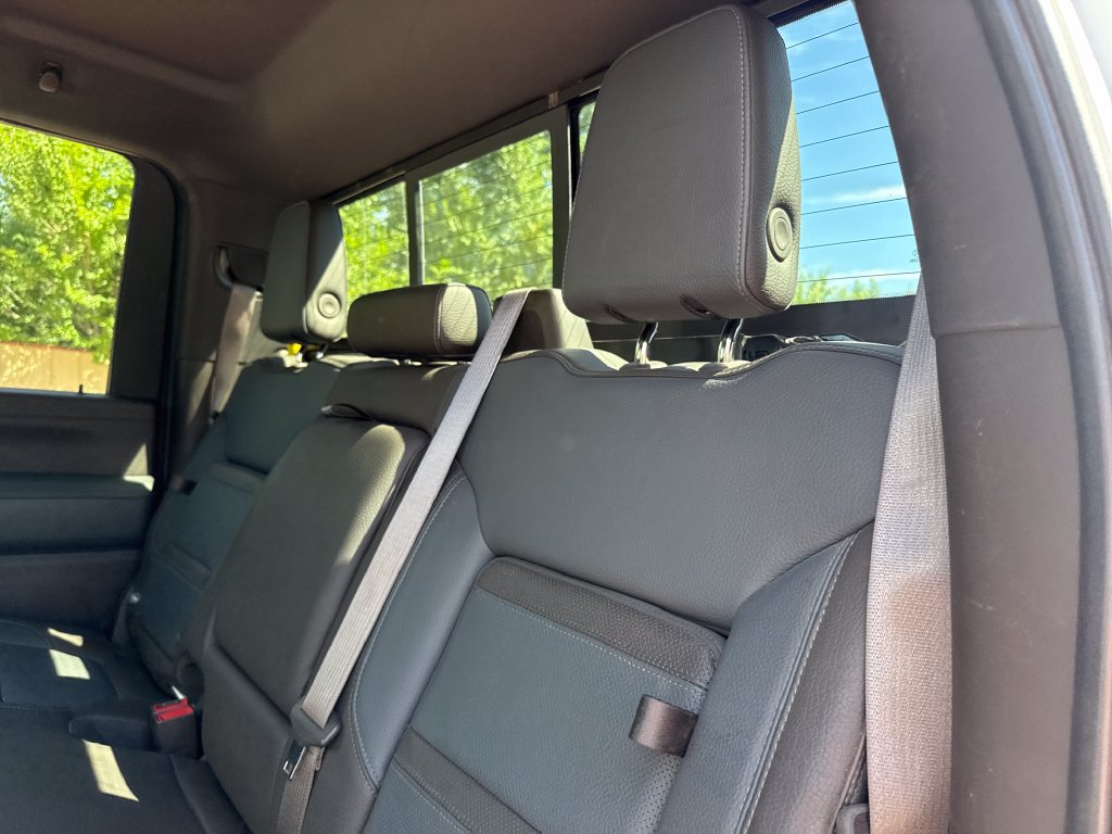 Used 2020 GMC Sierra 2500 Denali w/ Denali Ultimate Package AWD/4WD image 20