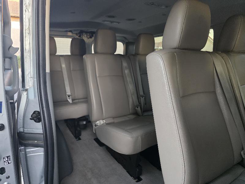 Used 2018 Nissan NV 3500 SL image 16