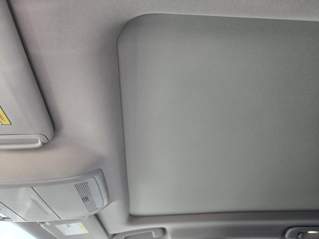 Used 2024 MAZDA CX-50 AWD 2.5 S w/ Premium Plus Pkg image 22